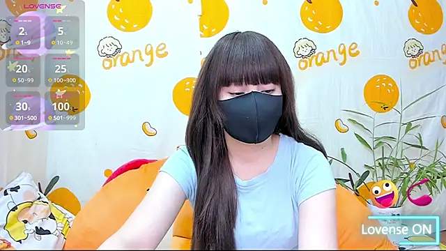 alonelove   online show from 4, 12, 2025