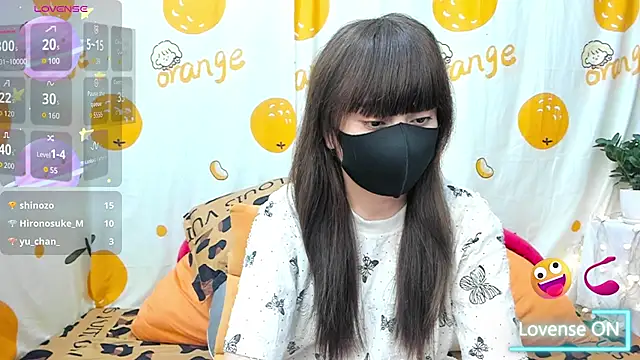 alonelove   online show from 11, 4, 2026