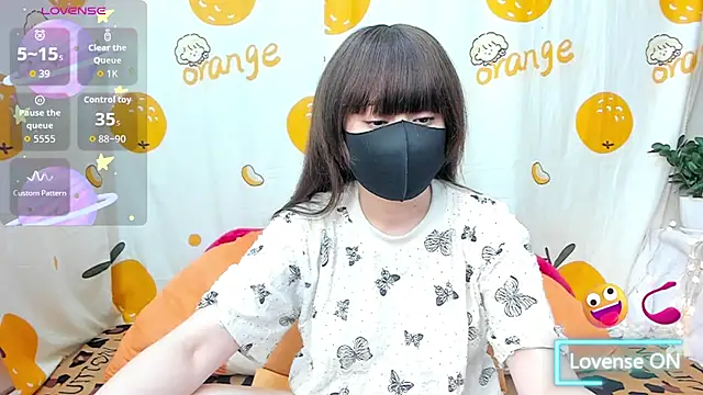 alonelove   online show from 25, 4, 2026