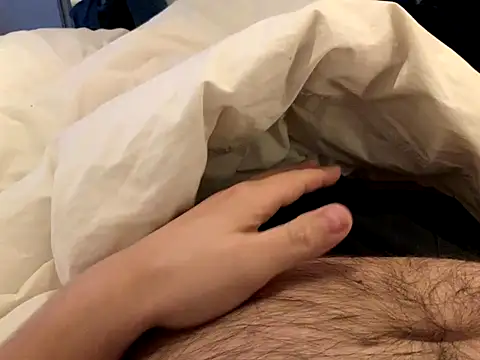 Snapshot of Benni81nrw chatting on 19, 12, 2025 Benni81nrw online show from 19, 12, 2025