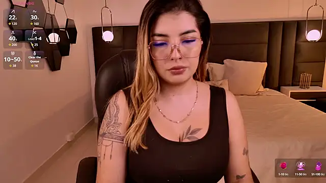 LisaMonroe  online show from 1, 10, 2025