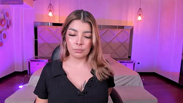 LisaMonroe  online show from 27, 2, 2025