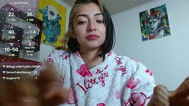 ZoeBakers  online show from 25, 2, 2025