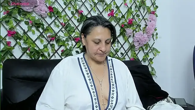 merlyna goldens online show from 20, 10, 2025