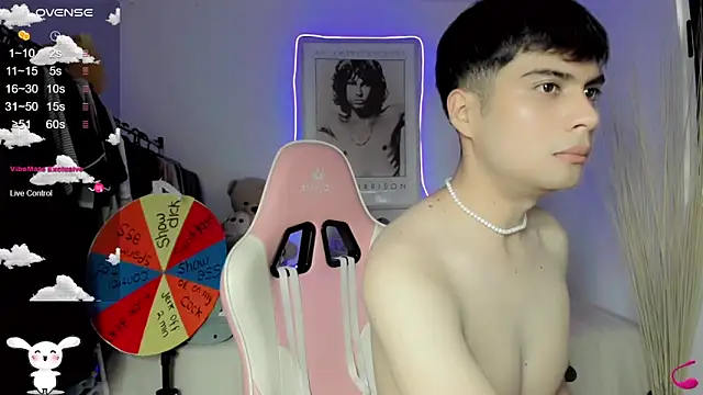 Snapshot of lucas_cute chatting on 26, 2, 2025 lucas cute online show from 26, 2, 2025