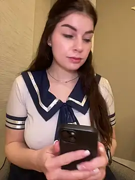 EllyNora online show from 25, 2, 2025