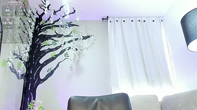 Paula Desousa online show from 25, 10, 2025