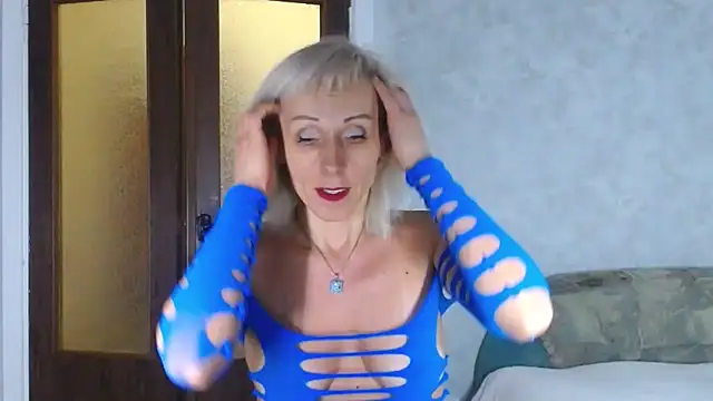 Kissiya-Allisya online show from 25, 3, 2026