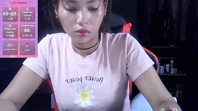 Snapshot of Meili_ chatting on 19, 10, 2025 Meili online show from 19, 10, 2025