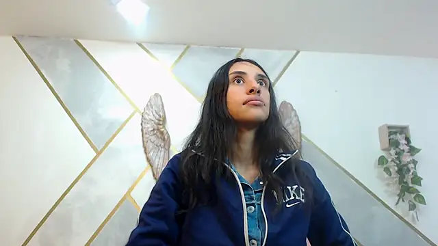 RoxanaCyrano  online show from 14, 11, 2025