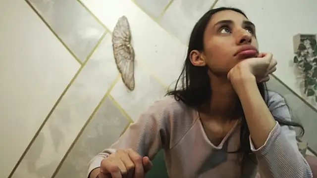 RoxanaCyrano  online show from 9, 10, 2025