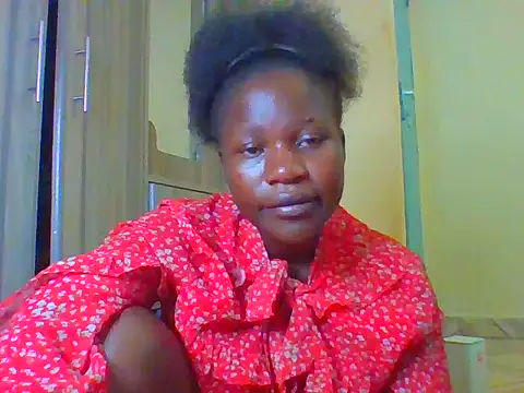 Snapshot of prettychic5 chatting on 21, 3, 2026 prettychic5 online show from 21, 3, 2026