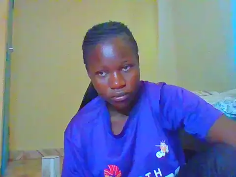 Snapshot of prettychic5 chatting on 13, 3, 2026 prettychic5 online show from 13, 3, 2026