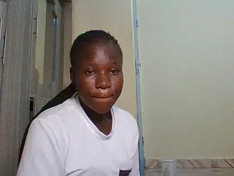 Snapshot of prettychic5 chatting on 17, 1, 2026 prettychic5 online show from 17, 1, 2026