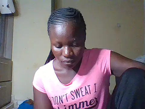 Snapshot of prettychic5 chatting on 3, 3, 2026 prettychic5 online show from 3, 3, 2026