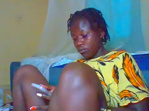 prettychic5 online show from 18, 5, 2026