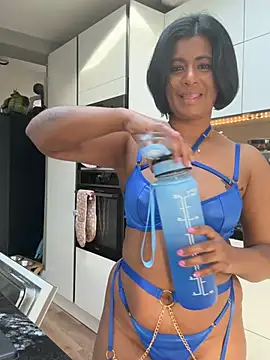 RoseMelanie online show from 11, 3, 2026