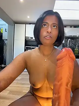 RoseMelanie online show from 8, 4, 2026