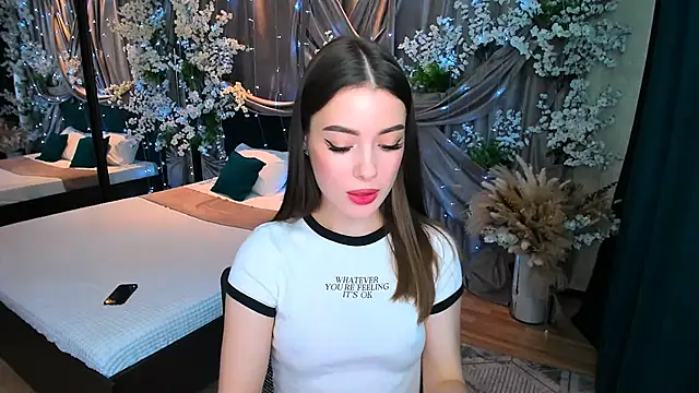 Snapshot of PutOnRepeat chatting on 12, 3, 2025 PutOnRepeat online show from 12, 3, 2025