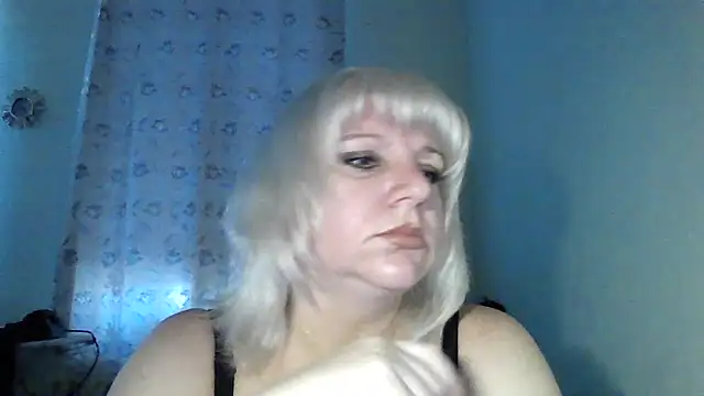 Snapshot of MeilomaWesa chatting on 18, 11, 2025 MeilomaWesa online show from 18, 11, 2025