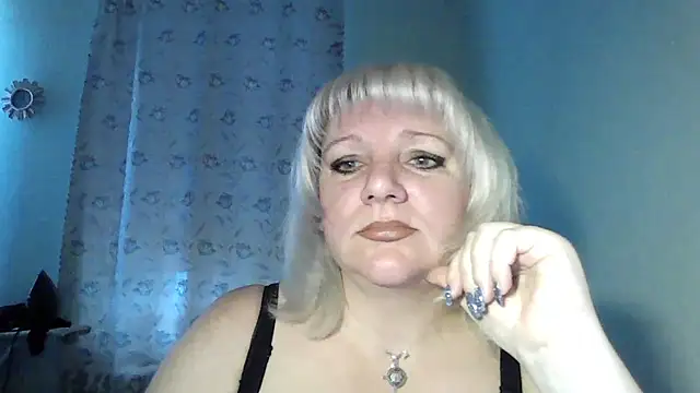 Snapshot of MeilomaWesa chatting on 19, 10, 2025 MeilomaWesa online show from 19, 10, 2025