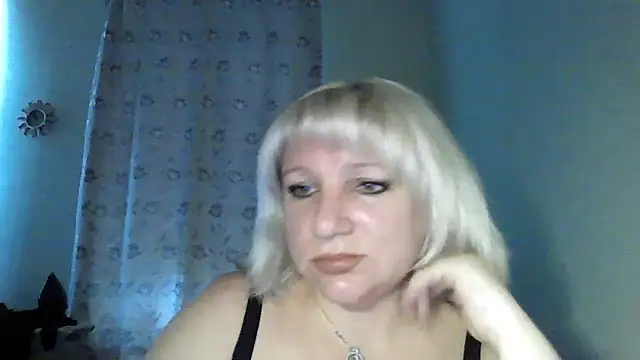 Snapshot of MeilomaWesa chatting on 21, 10, 2025 MeilomaWesa online show from 21, 10, 2025