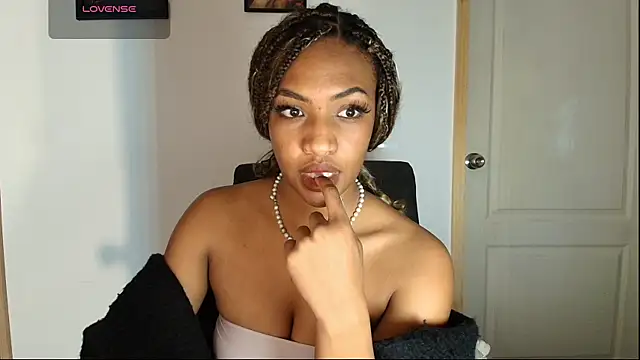Snapshot of im_alivys_ chatting on 11, 7, 2026 im alivys online show from 11, 7, 2026
