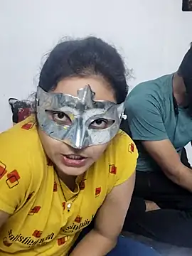 Snapshot of Harsh_Ankita_Couple chatting on 8, 9, 2025 Harsh Ankita Couple online show from 8, 9, 2025