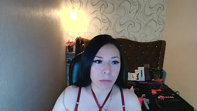 Snapshot of HannaCarrter chatting on 8, 5, 2026 HannaCarrter online show from 8, 5, 2026