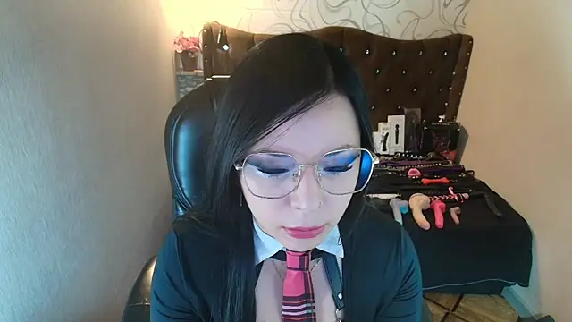 Snapshot of HannaCarrter chatting on 25, 4, 2026 HannaCarrter online show from 25, 4, 2026