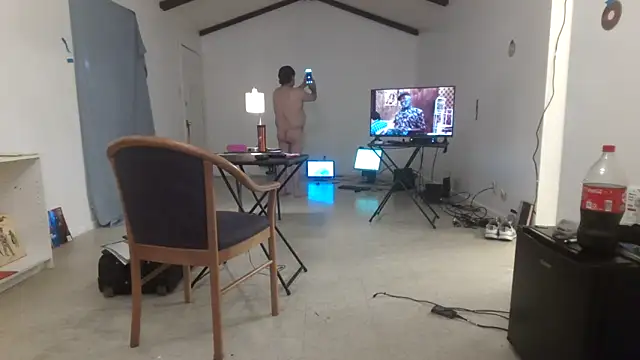 Peachestabby147 online show from 12, 10, 2025