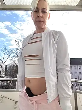 DarleenHot online show from 10, 2, 2026