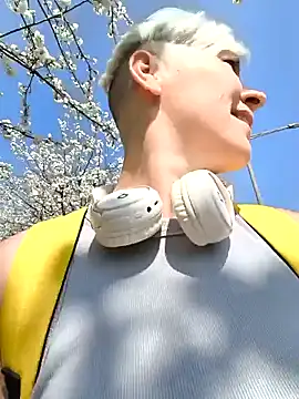 DarleenHot online show from 17, 4, 2026