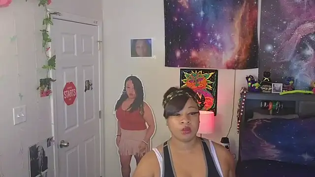 temptressbeauty24 online show from 10, 2, 2026