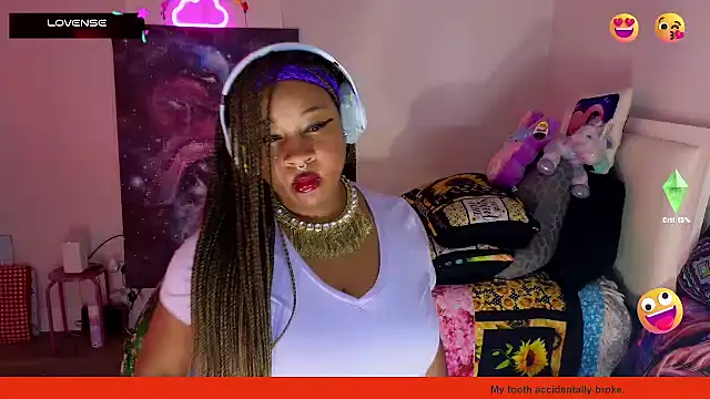 temptressbeauty24 online show from 8, 2, 2025