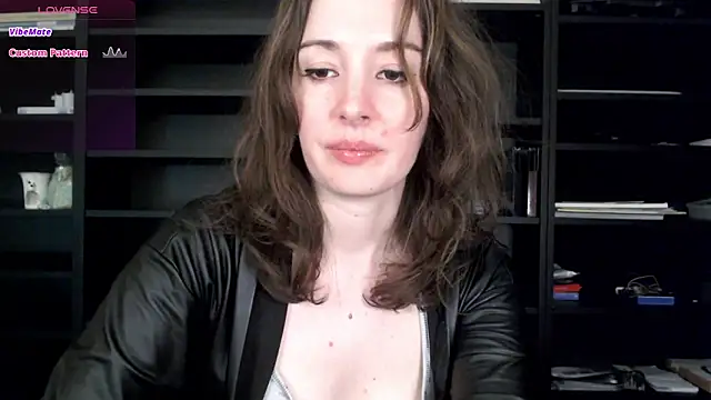 Snapshot of sophia_leurre chatting on 9, 3, 2025 sophia leurre online show from 9, 3, 2025