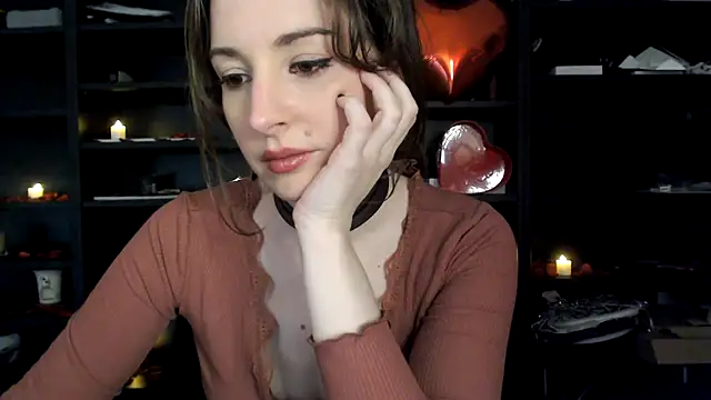 Snapshot of sophia_leurre chatting on 14, 2, 2025 sophia leurre online show from 14, 2, 2025