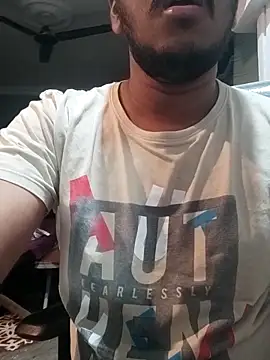 Snapshot of mrshine chatting on 4, 2, 2026 mrshine online show from 4, 2, 2026