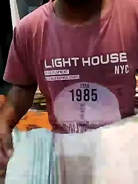 Snapshot of mrshine chatting on 12, 10, 2025 mrshine online show from 12, 10, 2025