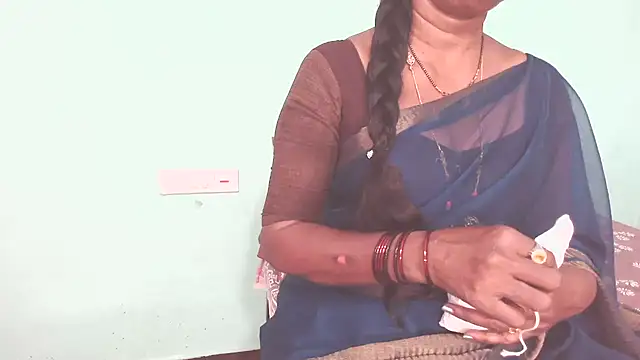 shrutitelugu69 online show from 10, 6, 2026