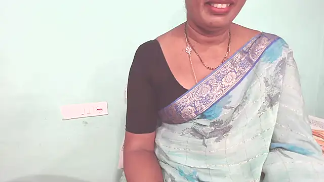 shrutitelugu69 online show from 13, 4, 2026