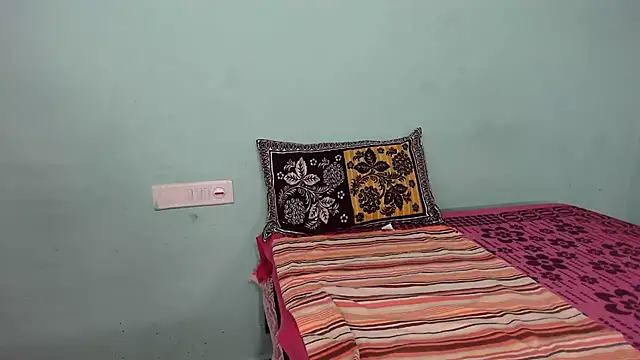 shrutitelugu69 online show from 19, 4, 2026