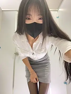 Snapshot of Asia-Lynn chatting on 11, 5, 2026 Asia-Lynn online show from 11, 5, 2026