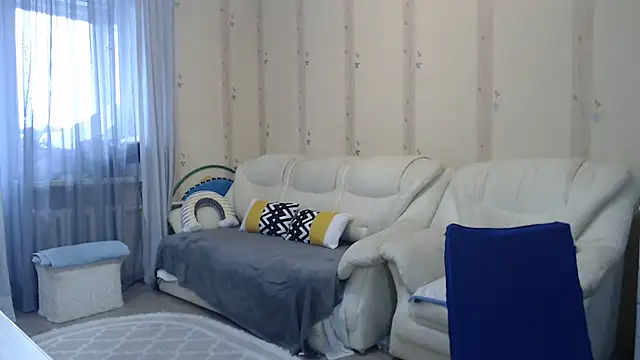 Alma44 online show from 12, 11, 2025