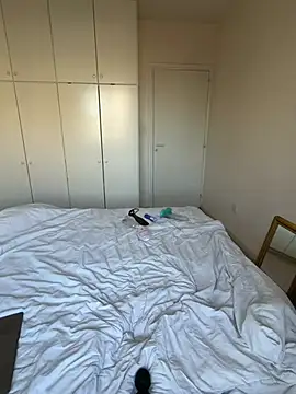 Snapshot of ElenaRebelle chatting on 16, 5, 2026 ElenaRebelle online show from 16, 5, 2026