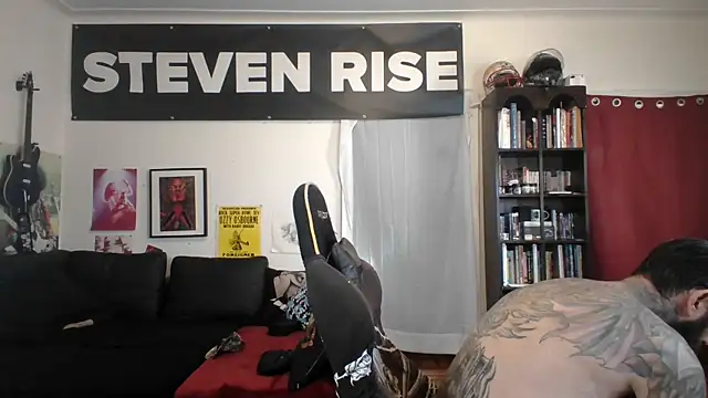 Snapshot of StevenRiseNYC chatting on 11, 6, 2026 StevenRiseNYC online show from 11, 6, 2026