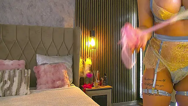 AmyBlair online show from 7, 2, 2026