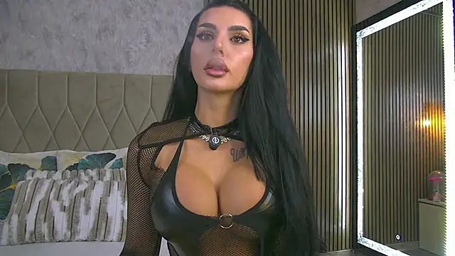 Snapshot of AmyBlair chatting on 16, 10, 2025 AmyBlair online show from 16, 10, 2025