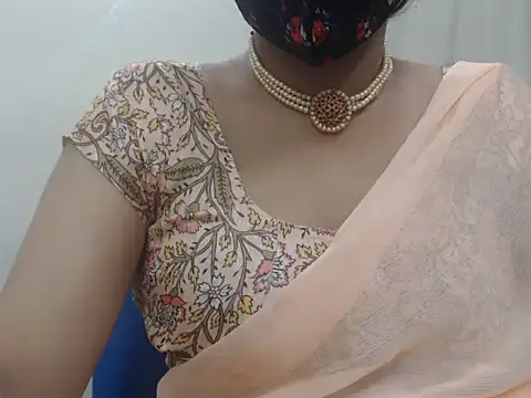 Snapshot of Lovely_Siri_23 chatting on 1, 3, 2026 Lovely Siri 23 online show from 1, 3, 2026