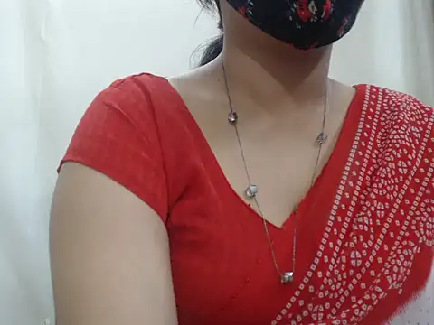 Snapshot of Lovely_Siri_23 chatting on 17, 11, 2025 Lovely Siri 23 online show from 17, 11, 2025